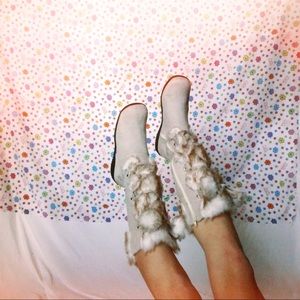 Fur on the Inside Snowboots